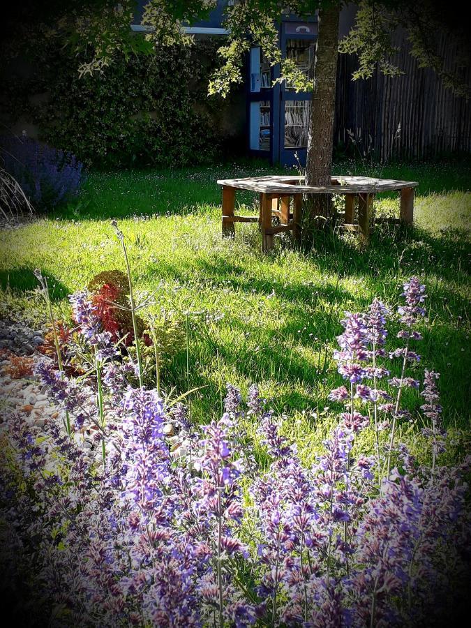 B&B chez Annie Saint-Martin-de-Gurçon Zewnętrze zdjęcie
